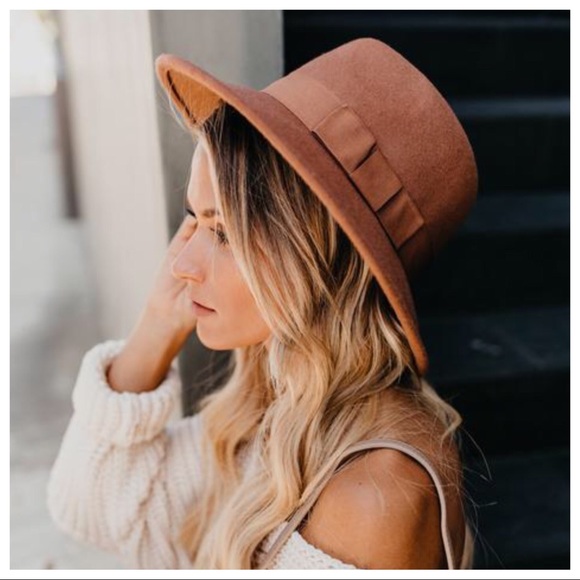 TRIXIE- Black Wool Felt Banded Classic Fedora - Picture 4 of 6